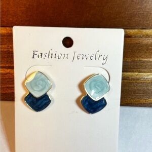 Fashion Jewelry, Square Shape Blue Pierced Earrings.